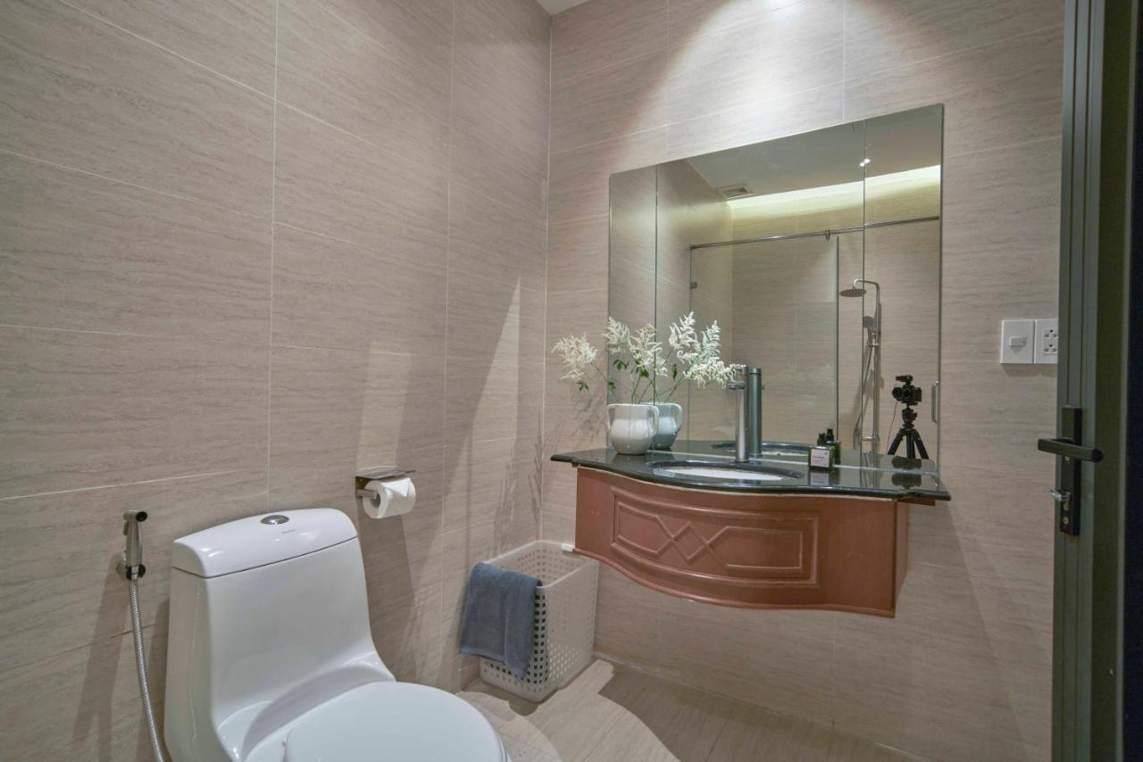 Express By M Village Dinh Cong Trang Ho Chi Minh City Exterior photo